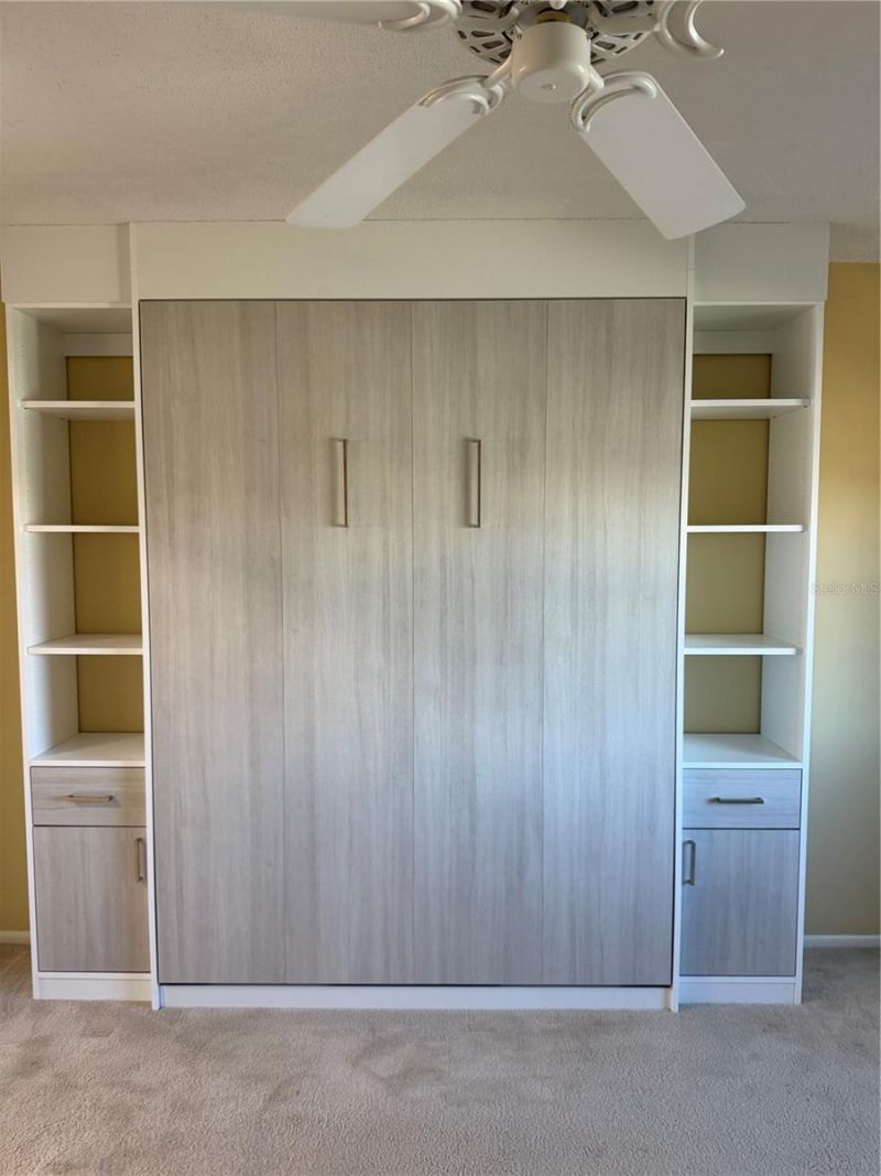 435 S Gulfstream Avenue, Unit 906, Sarasota, FL 34236 Photo