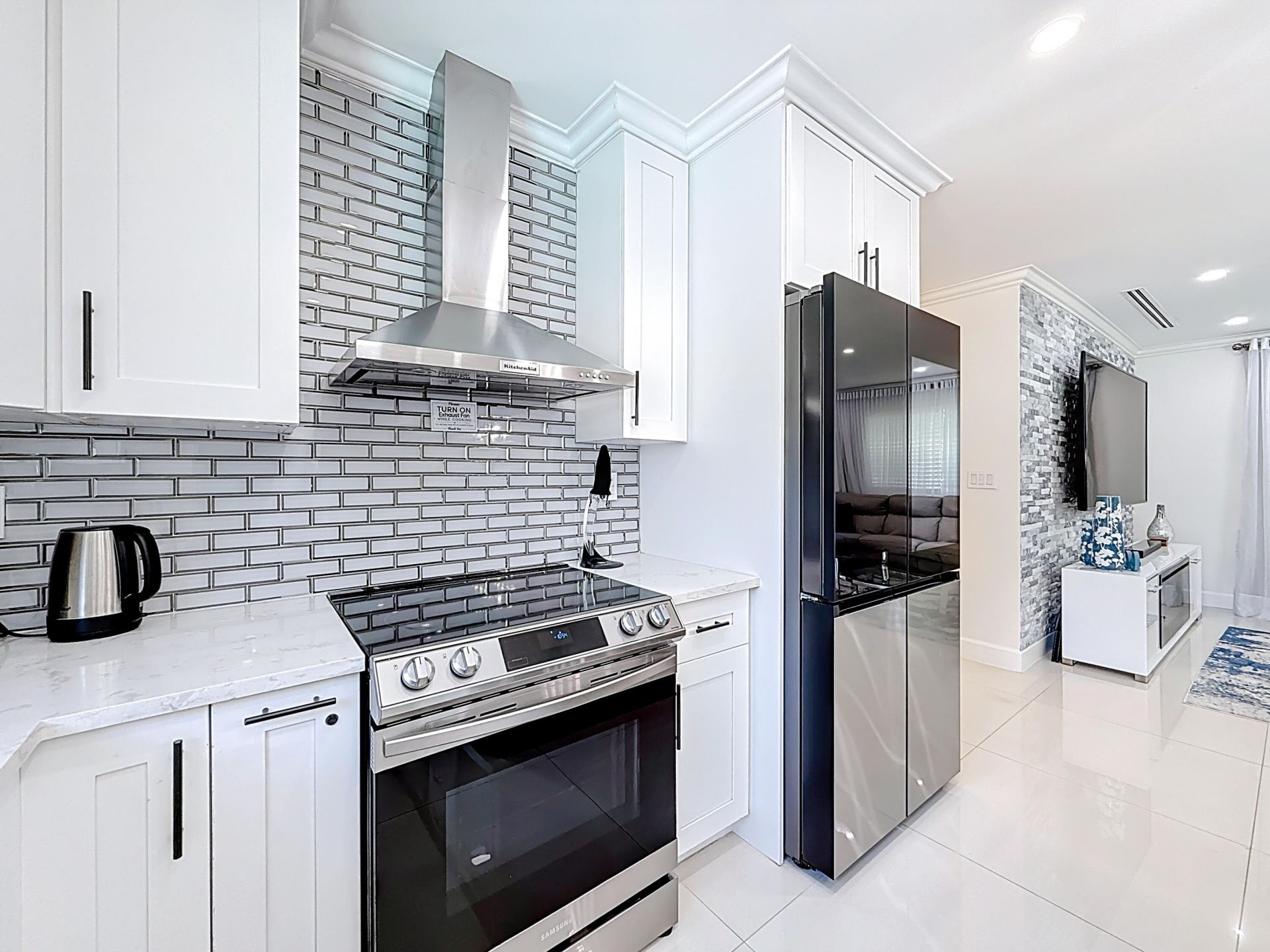 2601 NE 18th Street, Pompano Beach, FL 33062 Photo