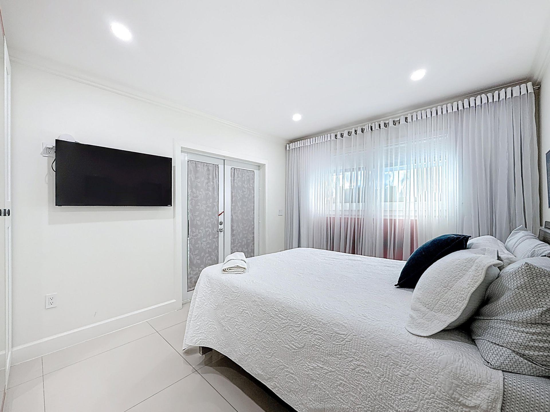 2601 NE 18th Street, Pompano Beach, FL 33062 Photo