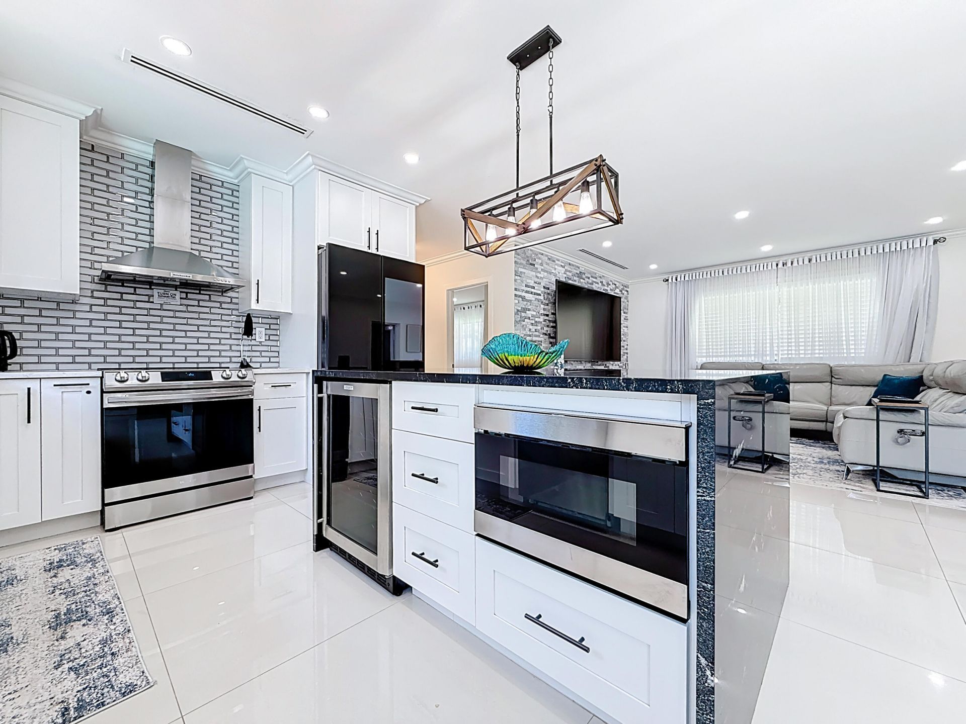 2601 NE 18th Street, Pompano Beach, FL 33062 Photo