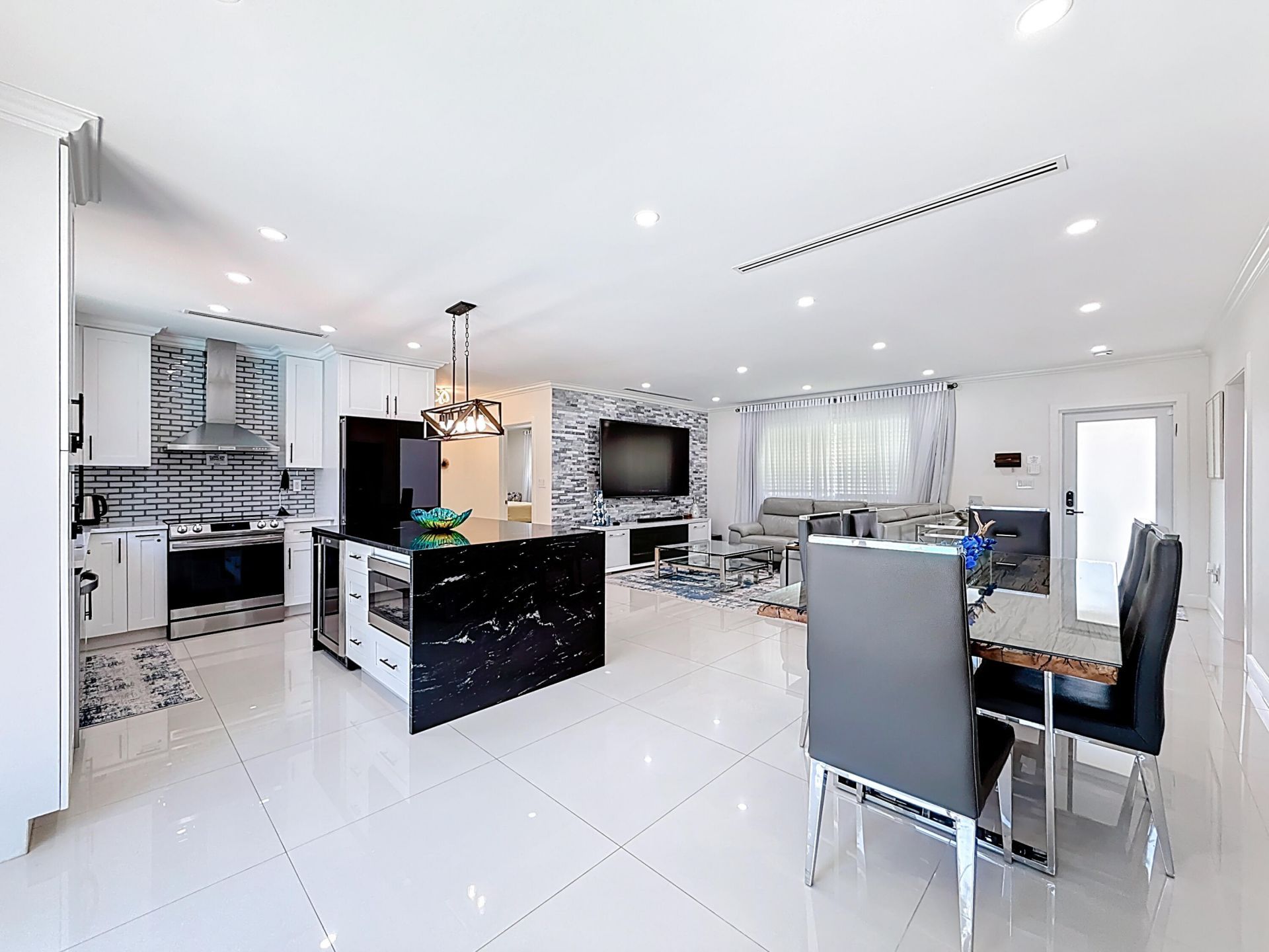 2601 NE 18th Street, Pompano Beach, FL 33062 Photo