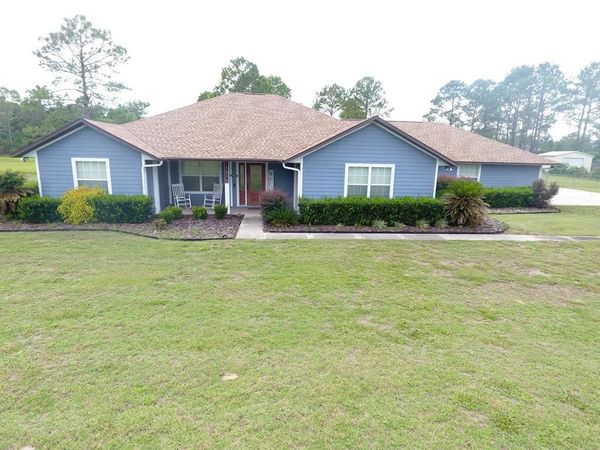 11310 NW 73rd Ct, Chiefland, FL 32626