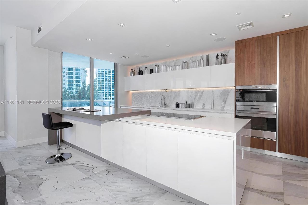 701 N Fort Lauderdale Beach Blvd, Unit 501, Fort Lauderdale, FL 33304 Photo