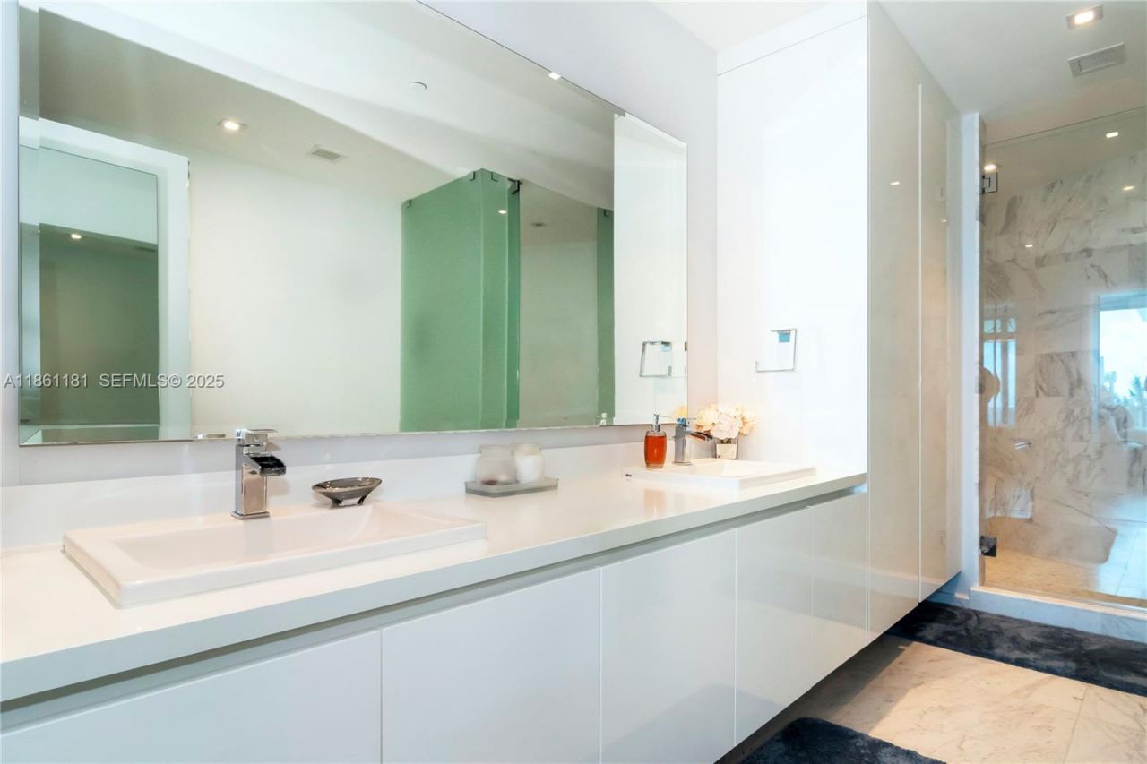 701 N Fort Lauderdale Beach Blvd, Unit 501, Fort Lauderdale, FL 33304 Photo