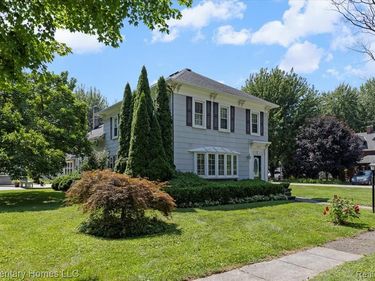 10877 Mechanic Street, Emmett Vlg, MI 48022