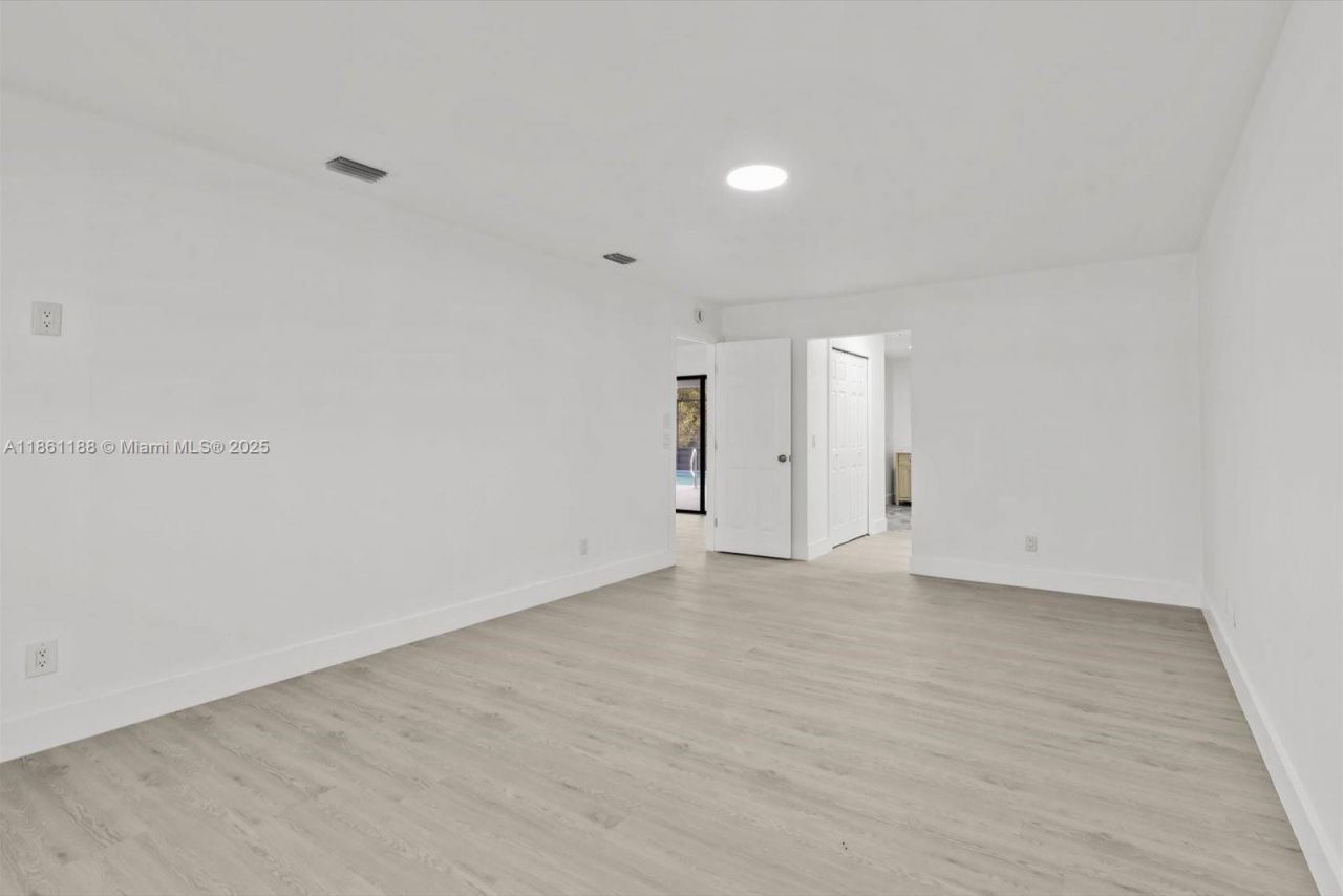 2642 SE Emmett Rd, Port Saint Lucie, FL 34952 Photo