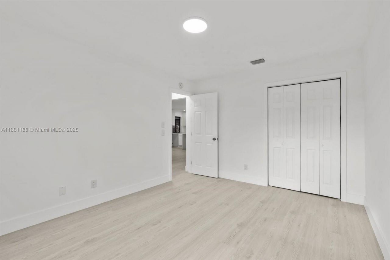 2642 SE Emmett Rd, Port Saint Lucie, FL 34952 Photo