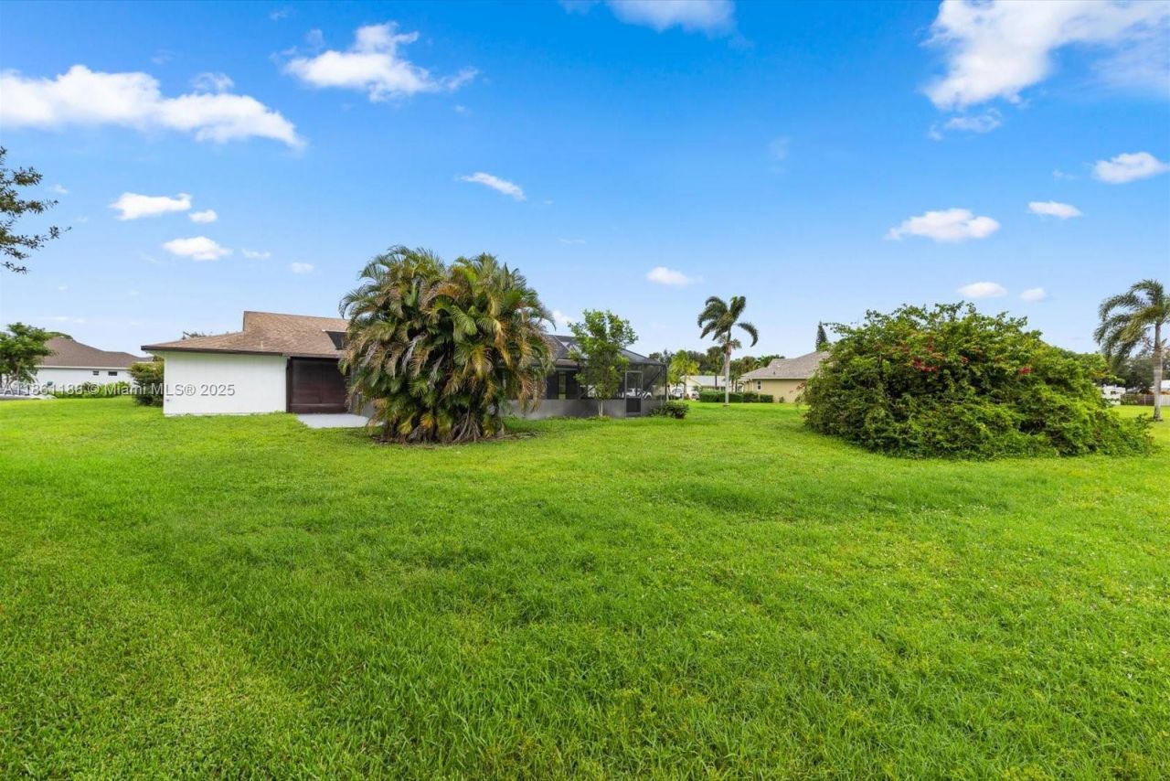 2642 SE Emmett Rd, Port Saint Lucie, FL 34952 Photo