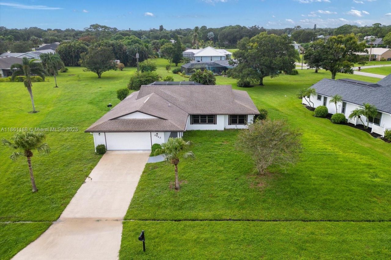 2642 SE Emmett Rd, Port Saint Lucie, FL 34952 Photo