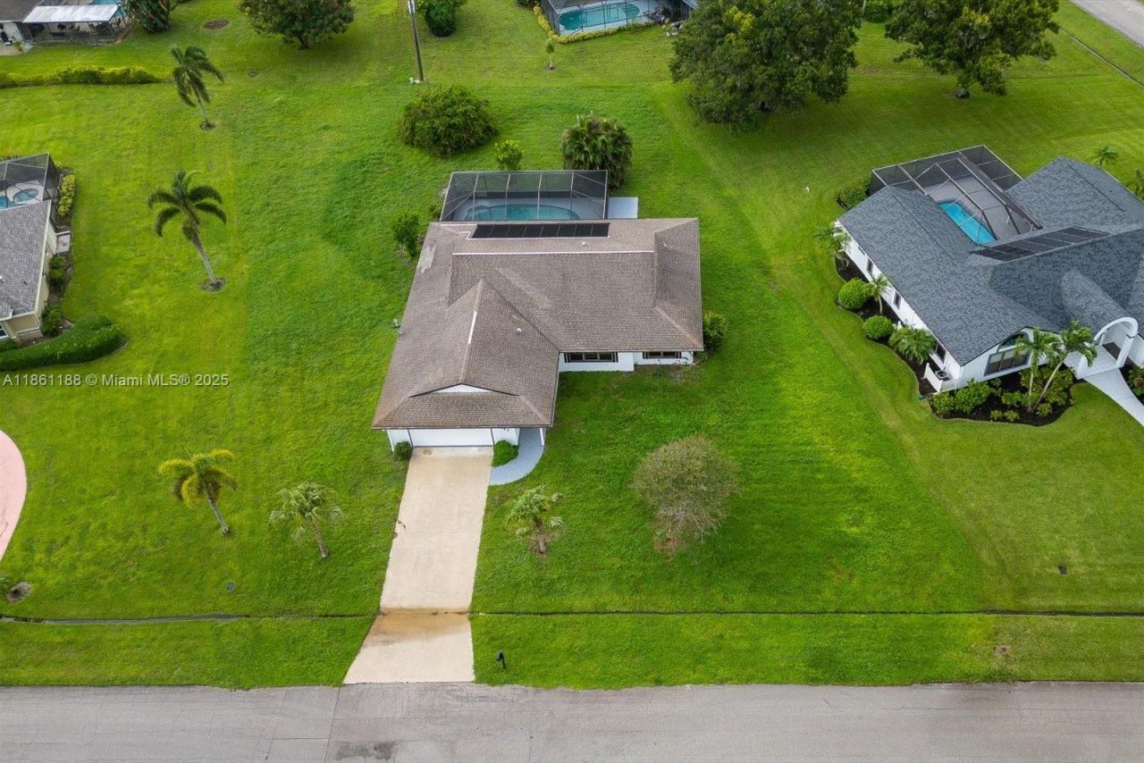 2642 SE Emmett Rd, Port Saint Lucie, FL 34952 Photo