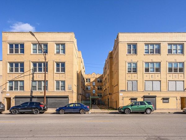 1015-1023 N Pulaski Road, Chicago, IL 60651