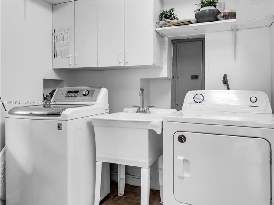 Property Image 64
