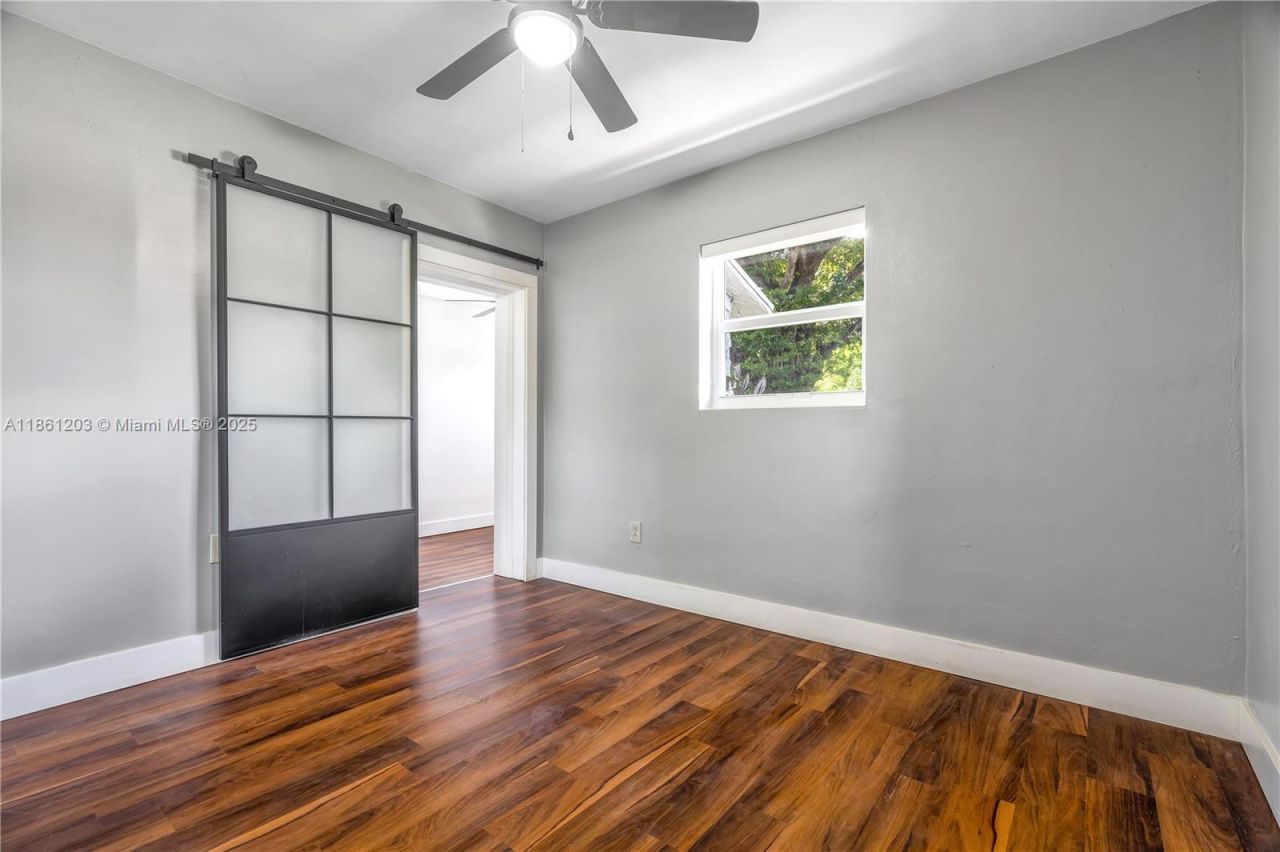 17201 NW 37th Ave, Miami Gardens, FL 33056 Photo