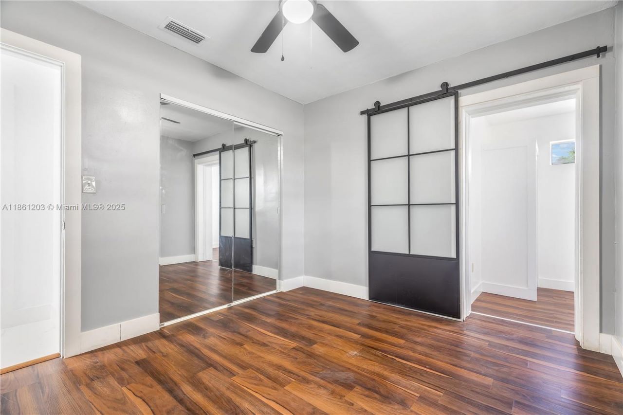 17201 NW 37th Ave, Miami Gardens, FL 33056 Photo