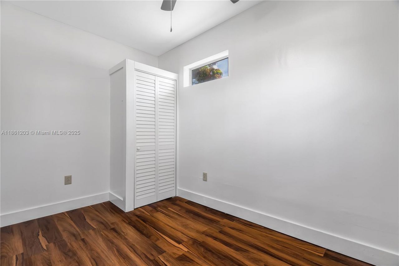 17201 NW 37th Ave, Miami Gardens, FL 33056 Photo