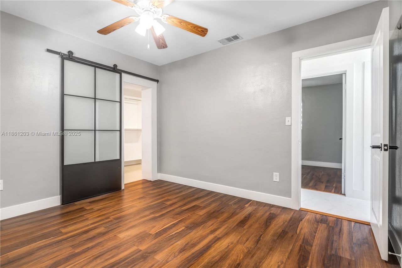 17201 NW 37th Ave, Miami Gardens, FL 33056 Photo