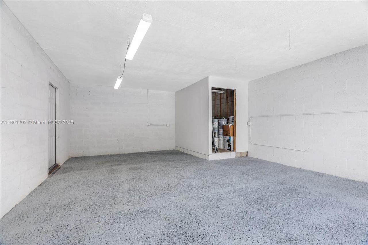 17201 NW 37th Ave, Miami Gardens, FL 33056 Photo