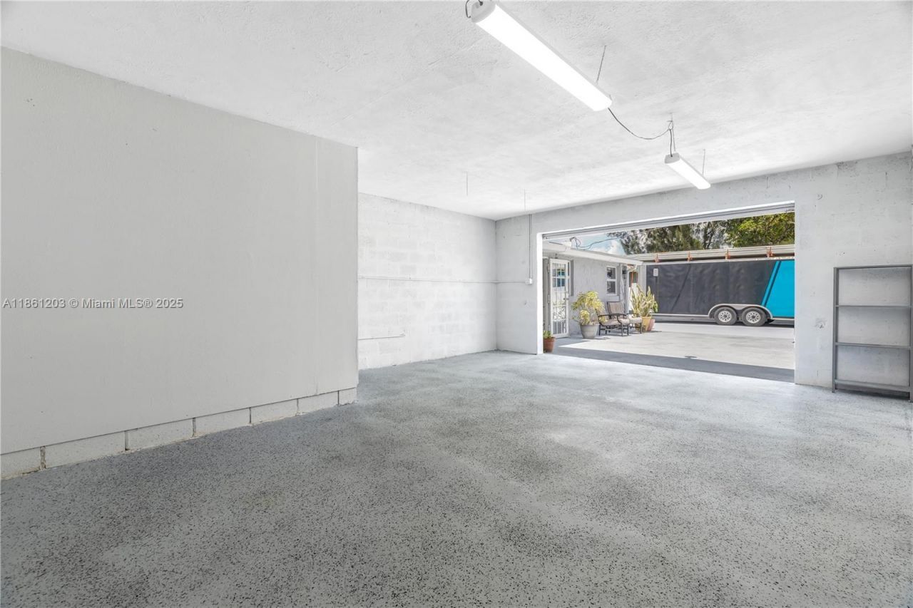 17201 NW 37th Ave, Miami Gardens, FL 33056 Photo