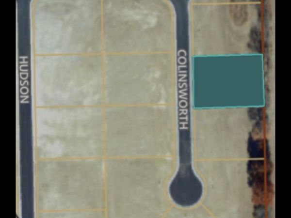 304 Colinsworth, Jackson Center, OH 45334