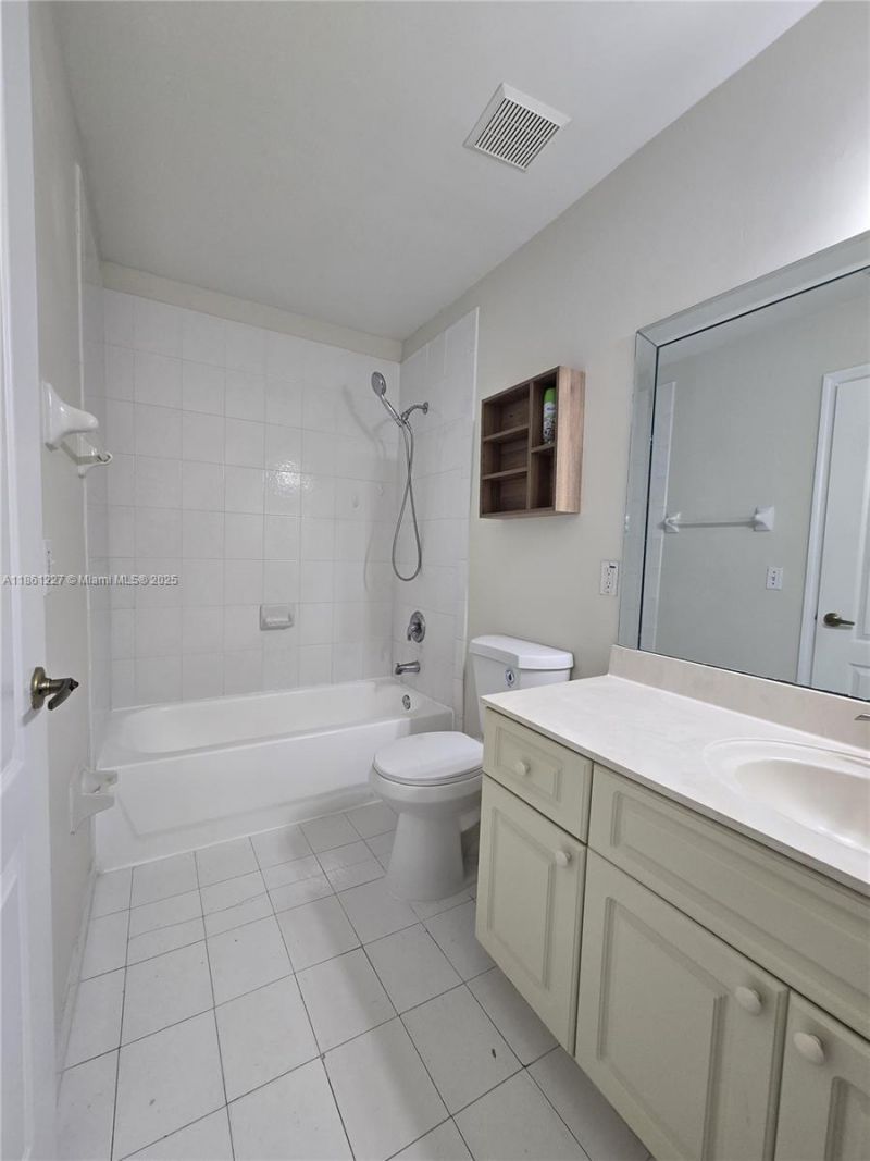 Please Call For Address, Miami, FL 33186 Photo