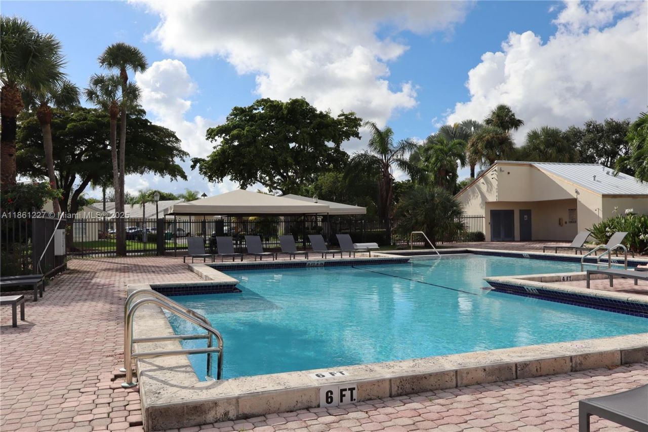 Please Call For Address, Miami, FL 33186 Photo