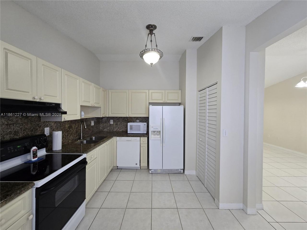 Please Call For Address, Miami, FL 33186 Photo