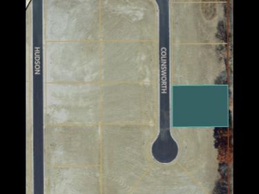 306 Colinsworth, Jackson Center, OH 45334