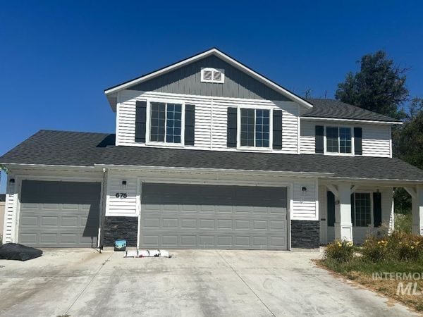 678 S Queens, Nampa, ID 83687