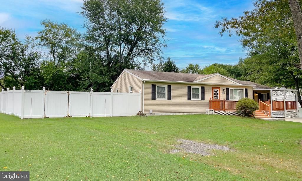 27522 Birch Manor Circle, Mechanicsville, MD 20659 Main Photo