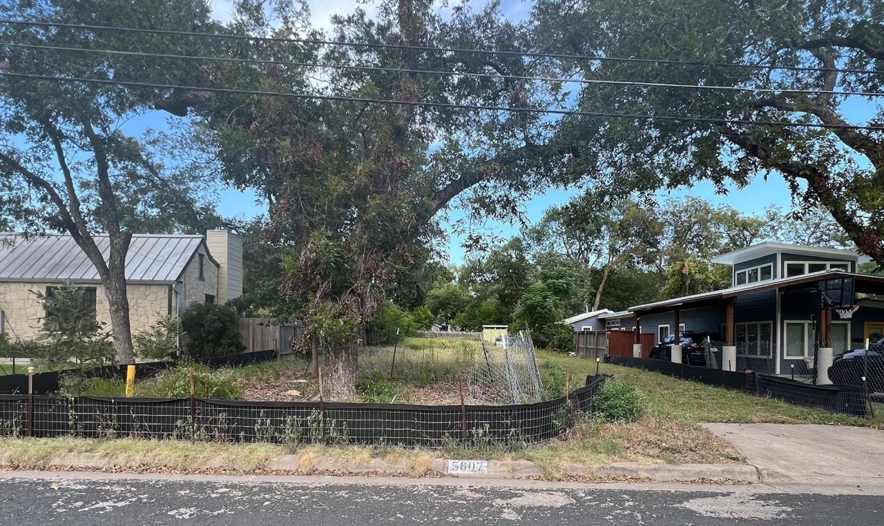 5607 Woodview Ave, Austin, TX 78756 Main Photo