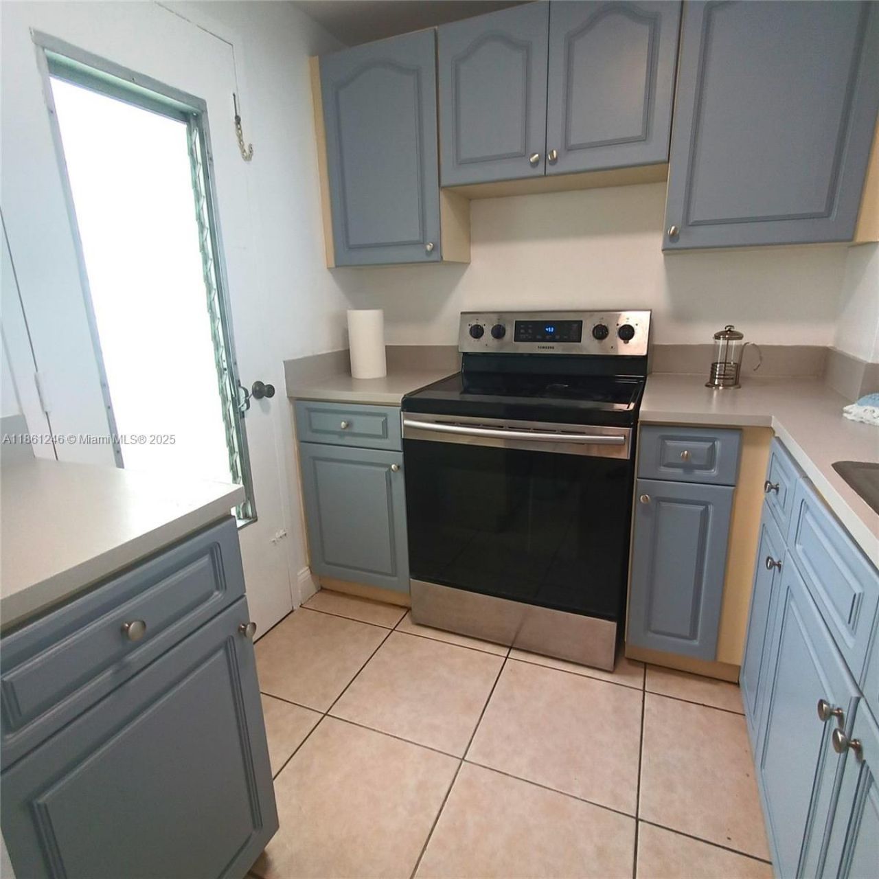 8000 Harding Ave, Unit 3B, Miami Beach, FL 33141 Photo