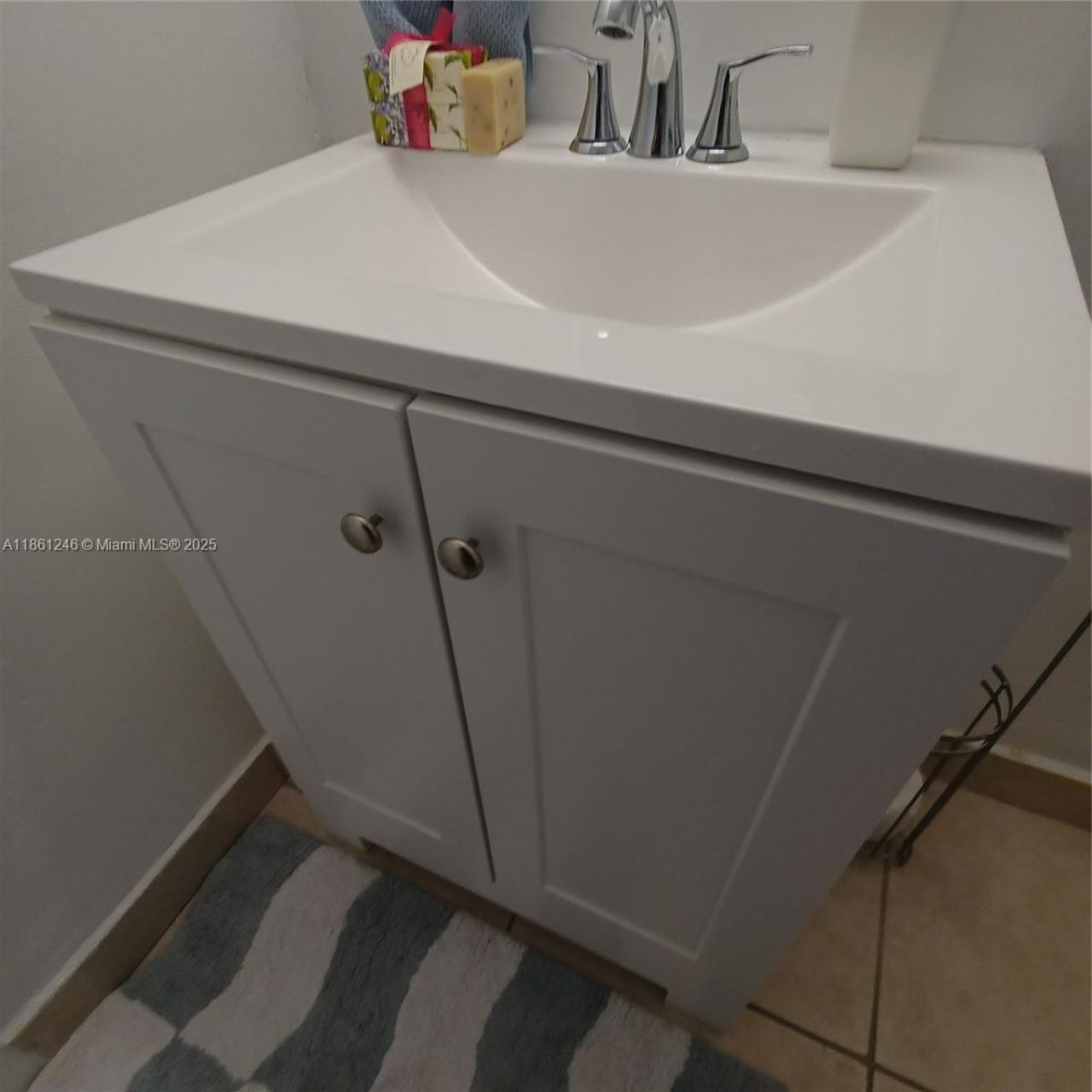 8000 Harding Ave, Unit 3B, Miami Beach, FL 33141 Photo