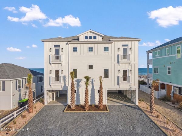 105 Ocean Boulevard W, Holden Beach, NC 28462