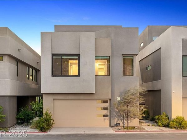 26 Promenade Isle Lane, Henderson, NV 89011