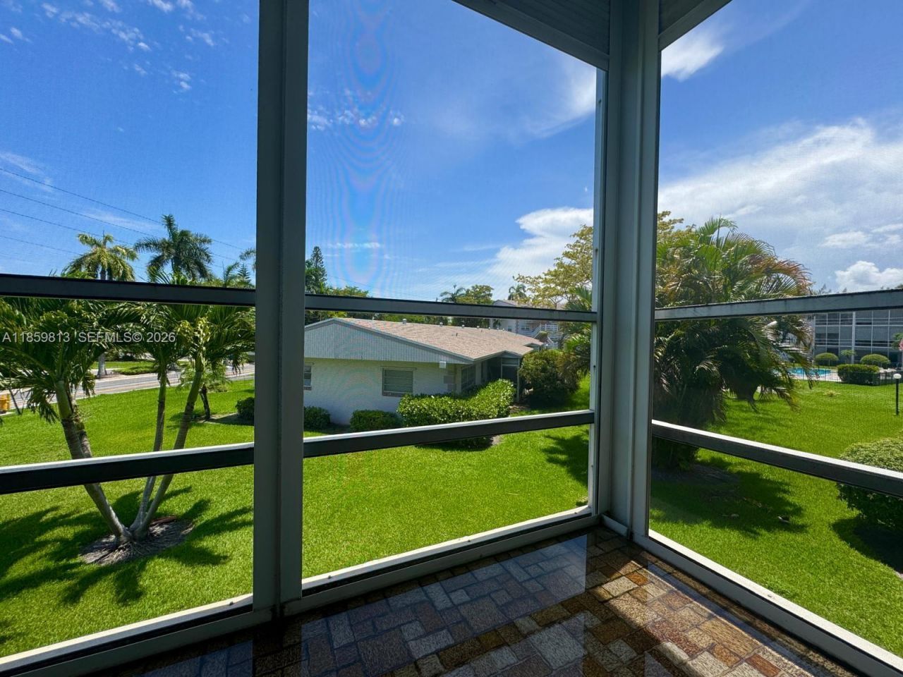 700 Layne Blvd, Unit 210, Hallandale Beach, FL 33009 Photo