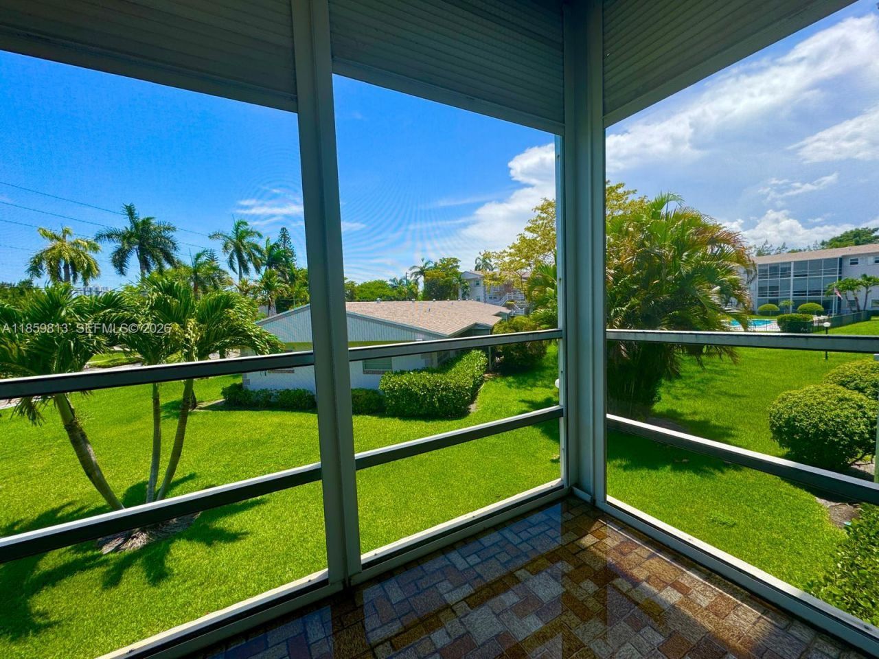 700 Layne Blvd, Unit 210, Hallandale Beach, FL 33009 Photo