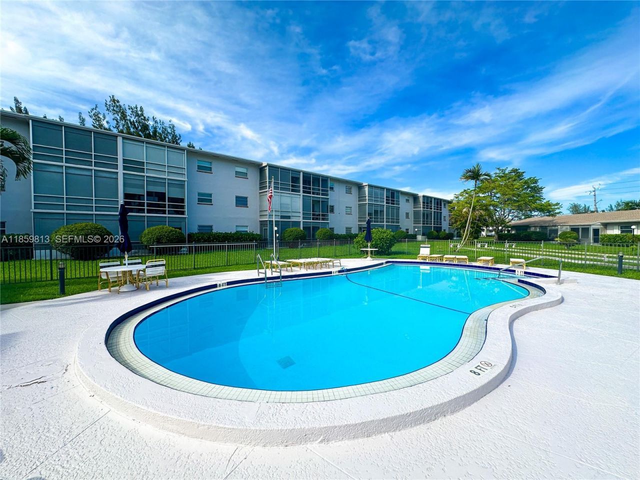 700 Layne Blvd, Unit 210, Hallandale Beach, FL 33009 Photo