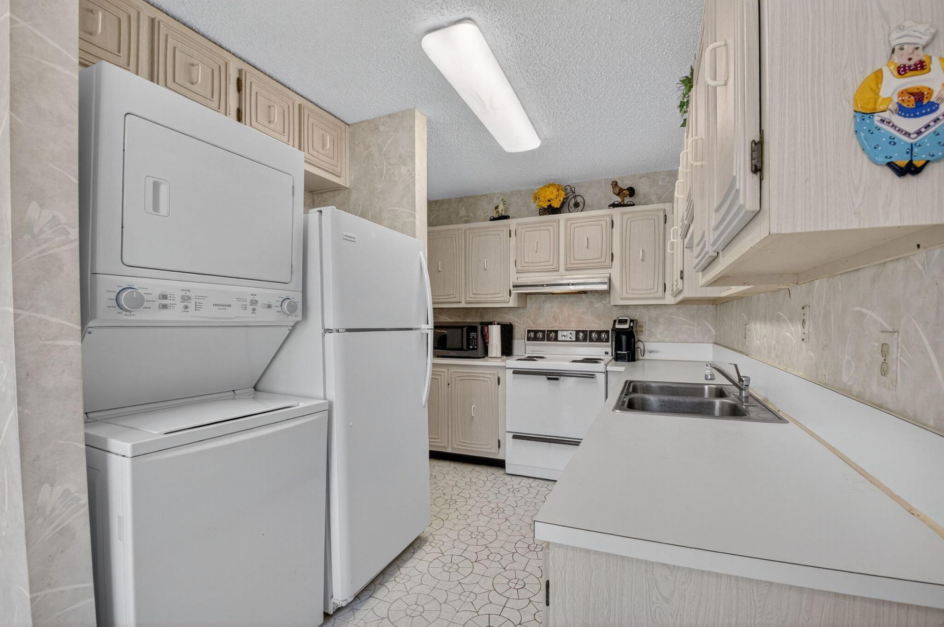 13761 Flora Place, Unit A, Delray Beach, FL 33484 Photo