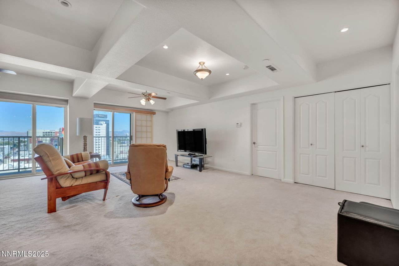 200 W 2nd Street, Unit 1103, Reno, NV 89501 Photo