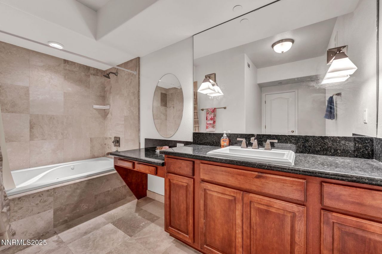 200 W 2nd Street, Unit 1103, Reno, NV 89501 Photo