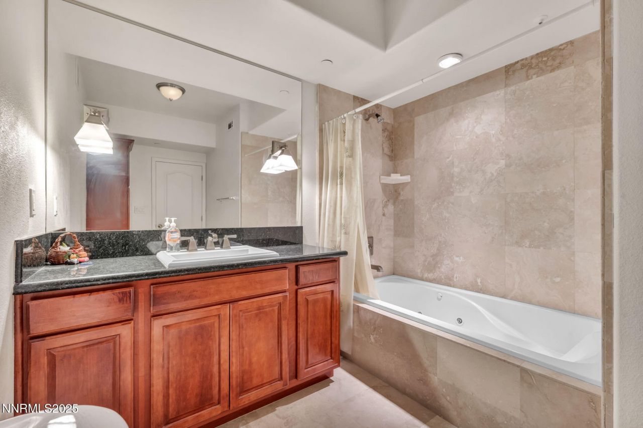 200 W 2nd Street, Unit 1103, Reno, NV 89501 Photo