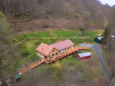 855 LINCOLN HIGHWAY, SCHELLSBURG, PA 15559