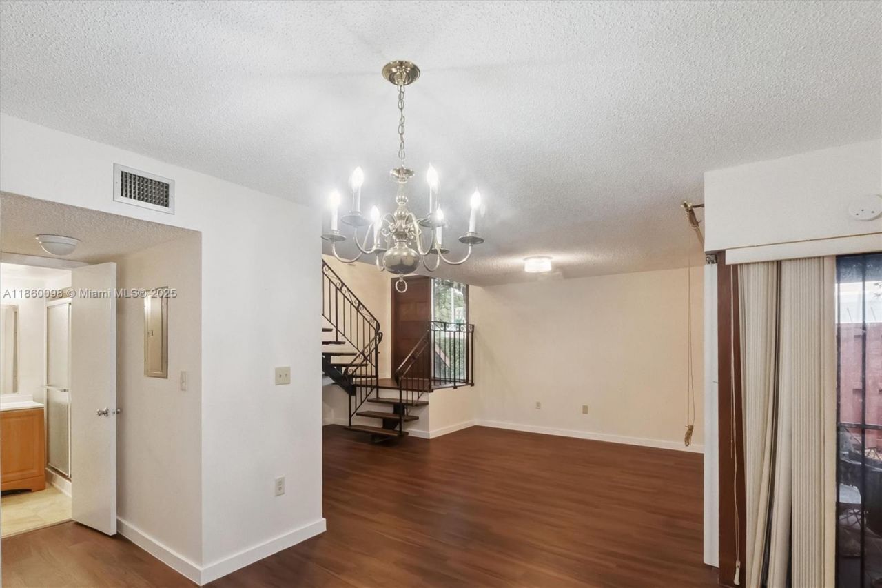 5975 SW 137th Ave, Unit 702, Miami, FL 33183 Photo