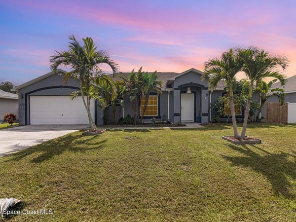 177 Chicory Avenue NE, Palm Bay, FL 32907