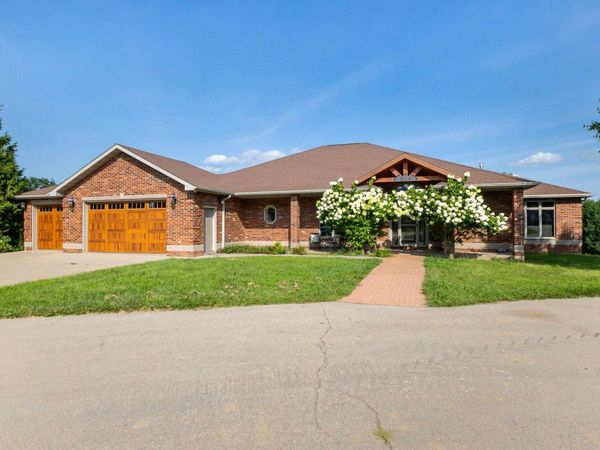 16978 Asbury Road, Asbury, IA 52002