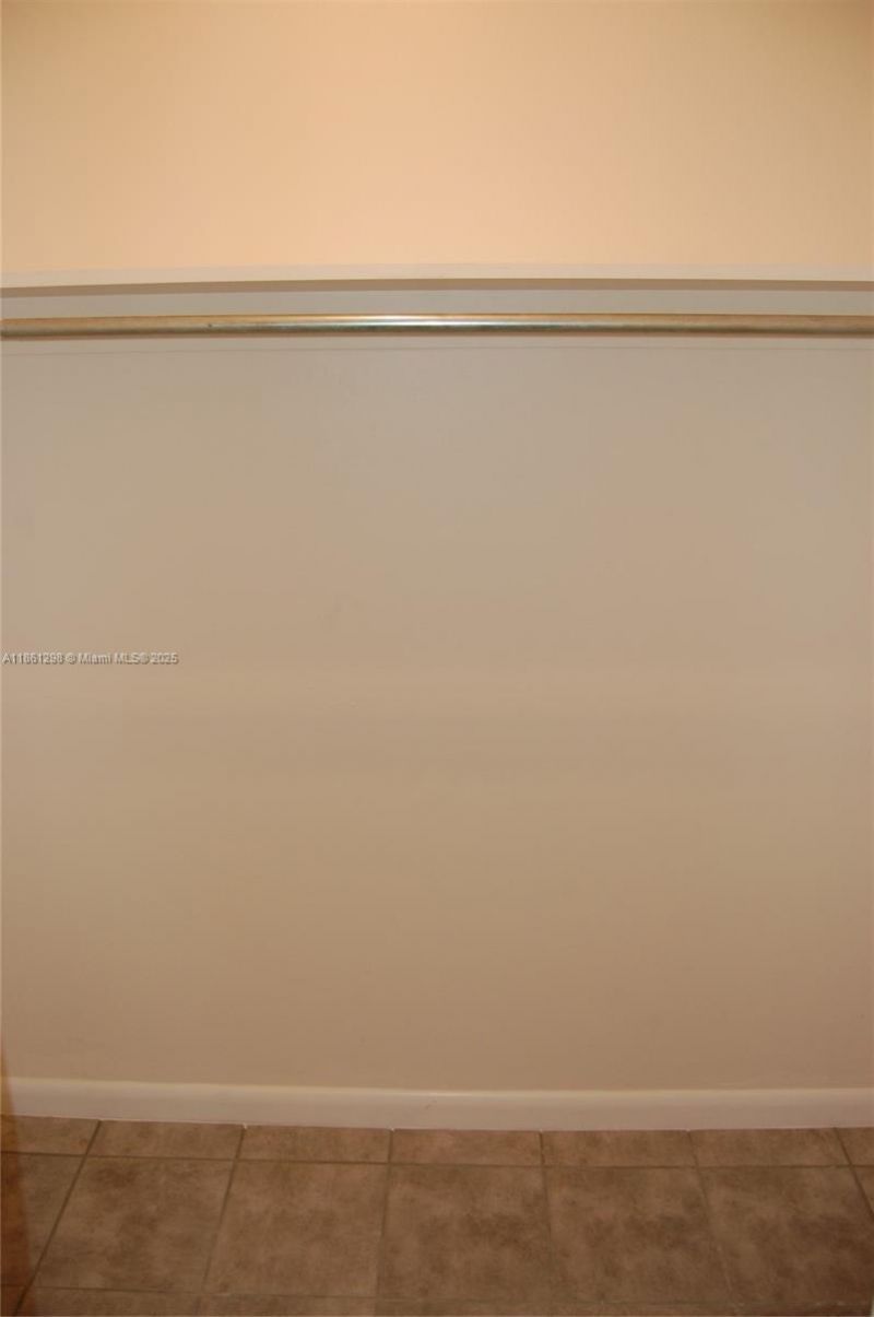 1334 Collins Ave, Unit 203, Miami Beach, FL 33139 Photo