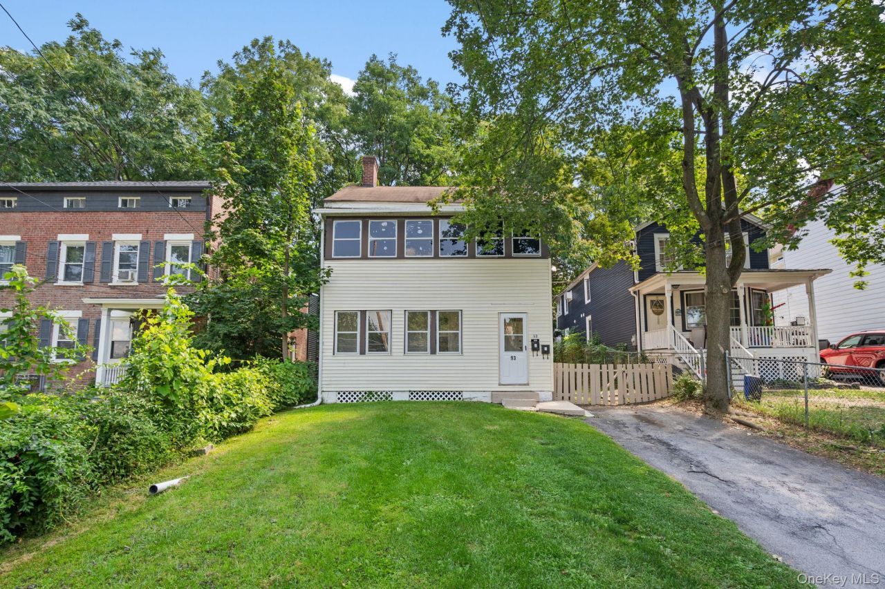 93 Delafield Street, Poughkeepsie, NY 12601 Main Photo