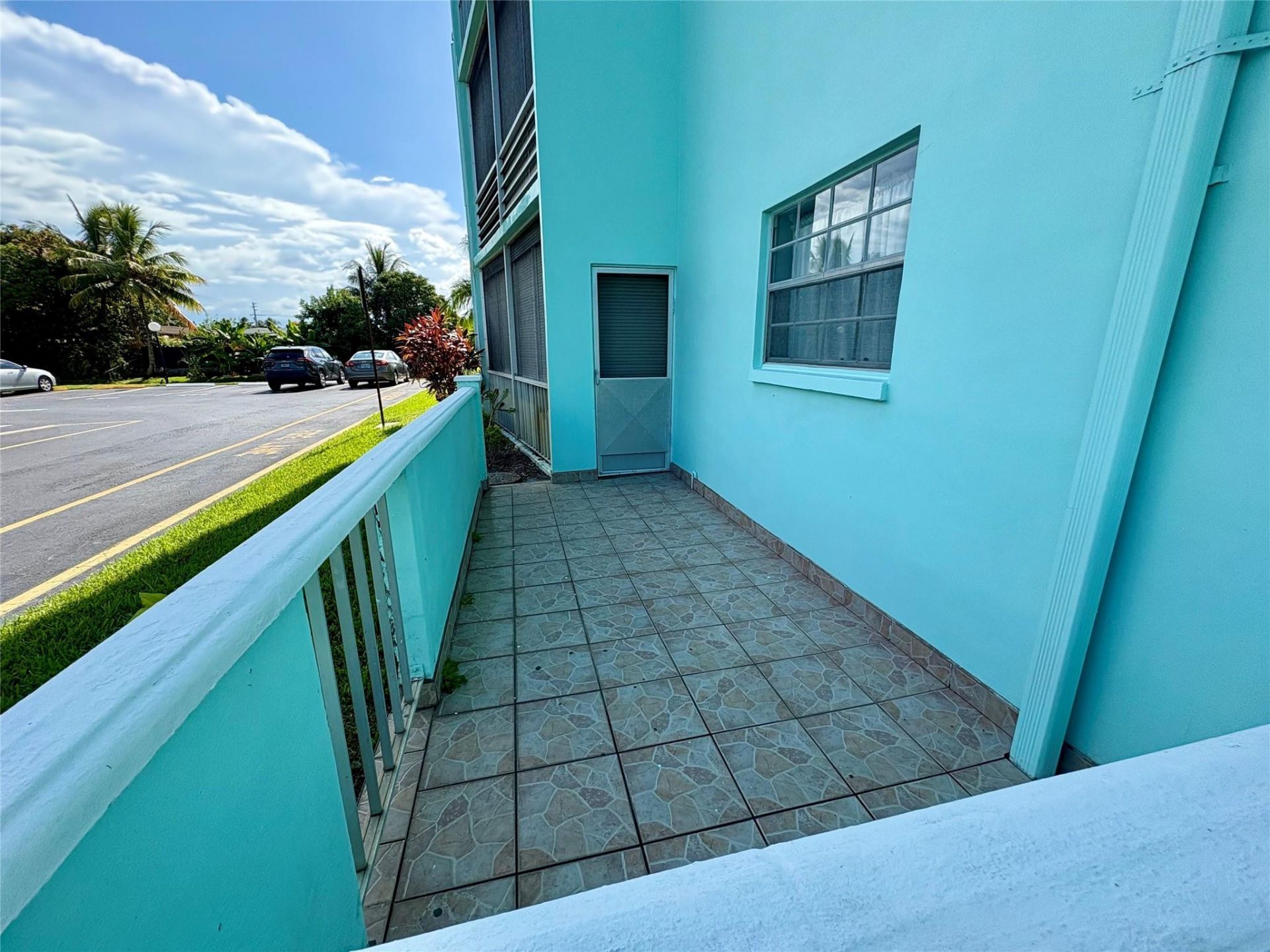 4401 NW 41st Street, Unit 110, Lauderdale Lakes, FL 33319 Photo