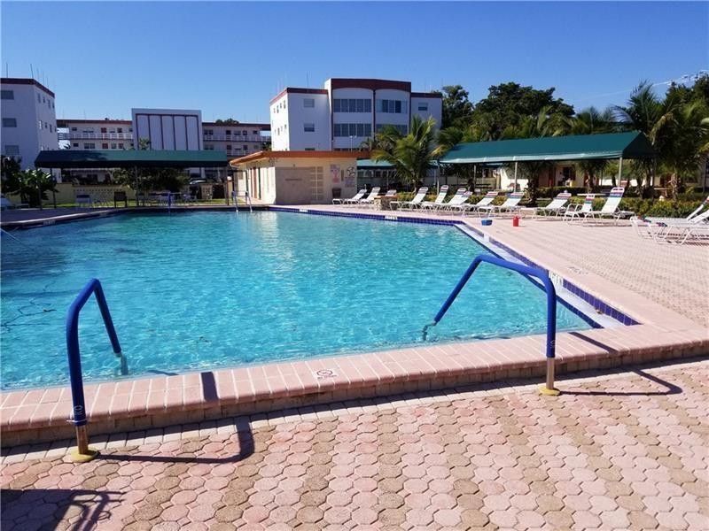 4401 NW 41st Street, Unit 110, Lauderdale Lakes, FL 33319 Photo