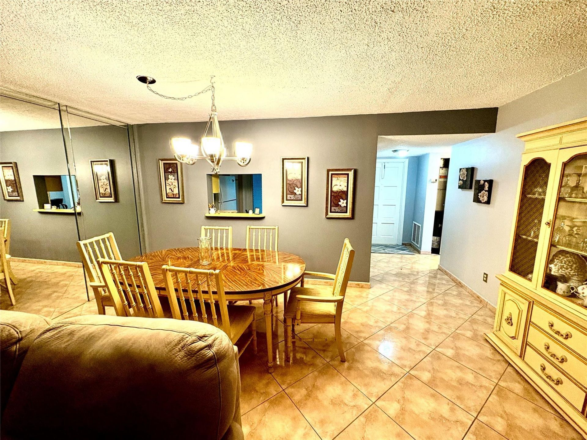 4401 NW 41st Street, Unit 110, Lauderdale Lakes, FL 33319 Photo